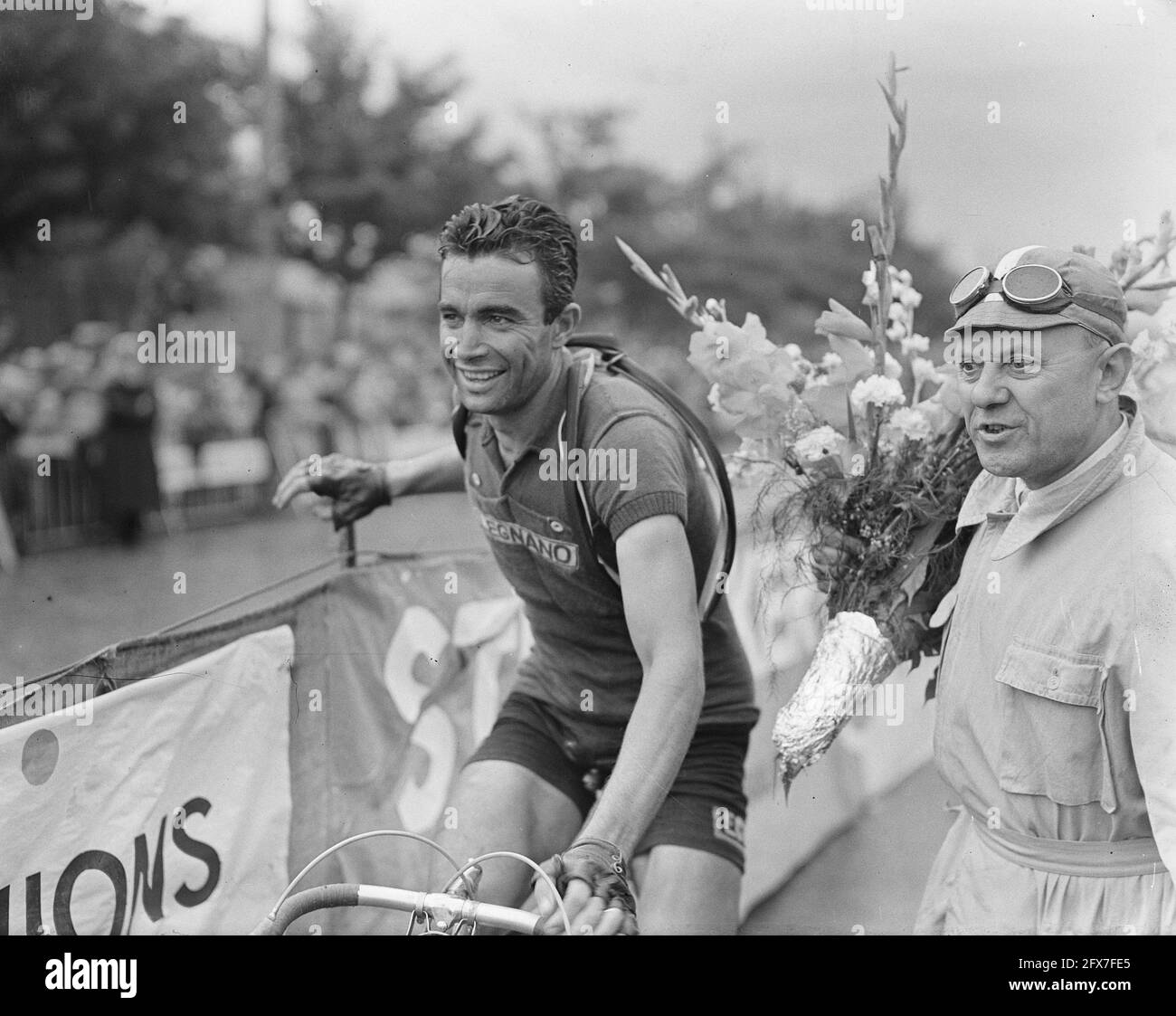 Adolfo Leoni, 1950 Tour de France, The Netherlands, 20th century press agency photo, news to remember, documentary, historic photography 1945-1990, visual stories, human history of the Twentieth Century, capturing moments in time Stock Photo