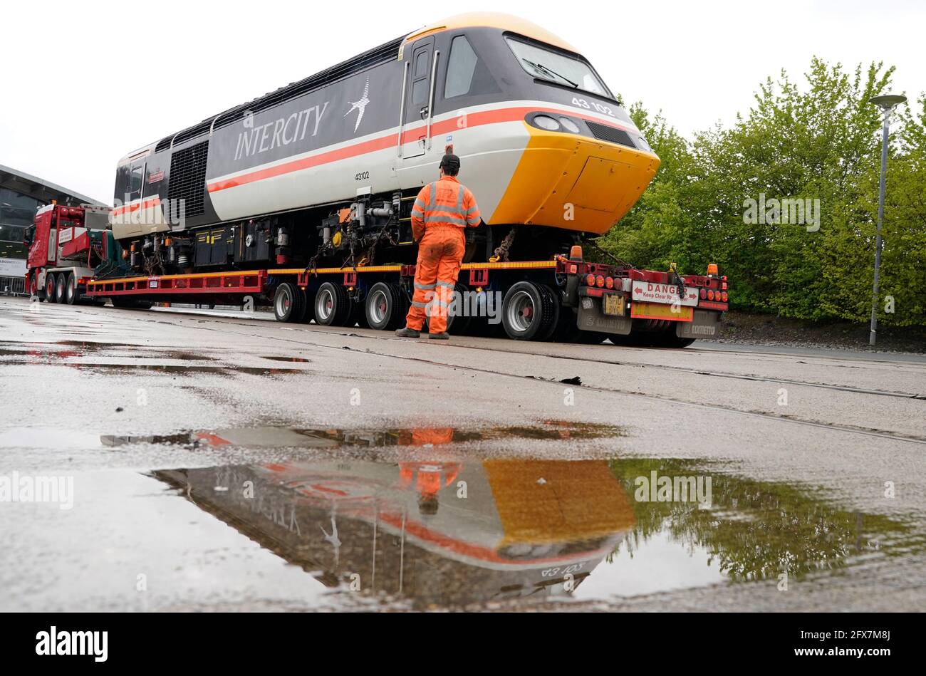 The world's fastest diesel engine, the HST 43102 power car arrives at the Shildon Locomotion Railway museum in County Durham. Picture date: Wednesday May 26, 2021. Stock Photo