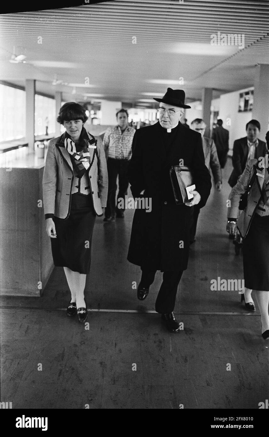 Arrival at Schiphol, November 10, 1979, arrivals and departures, cardinals, airports, The Netherlands, 20th century press agency photo, news to remember, documentary, historic photography 1945-1990, visual stories, human history of the Twentieth Century, capturing moments in time Stock Photo