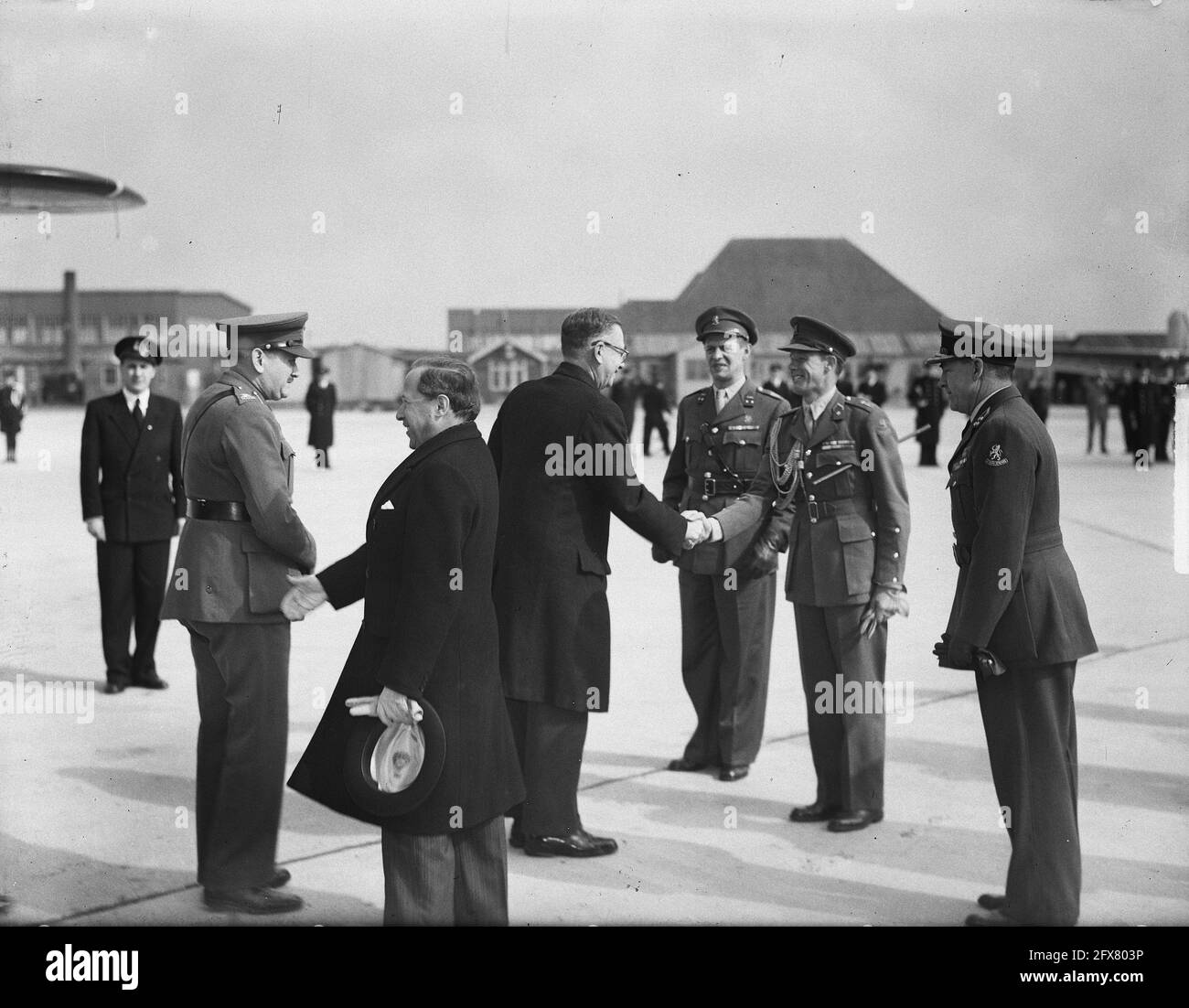 Arrival at Schiphol from Canada Minister Brooke Claxton, March 26, 1950, ARRIVAL, The Netherlands, 20th century press agency photo, news to remember, documentary, historic photography 1945-1990, visual stories, human history of the Twentieth Century, capturing moments in time Stock Photo