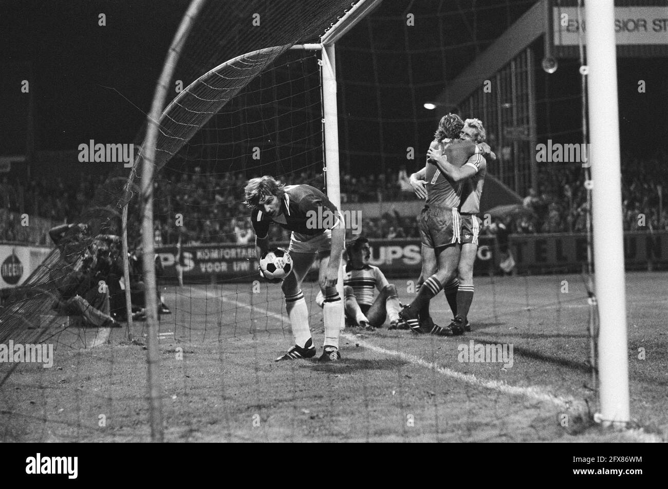 AZ67 against Red Boys (Luxembourg) Uefa-cup, Nijgaard (7)has scored 3-0 embraced by Kist,(seated) and Scholts retrieves ball from goal, 14 September 1977, sports, soccer, The Netherlands, 20th century press agency photo, news to remember, documentary, historic photography 1945-1990, visual stories, human history of the Twentieth Century, capturing moments in time Stock Photo