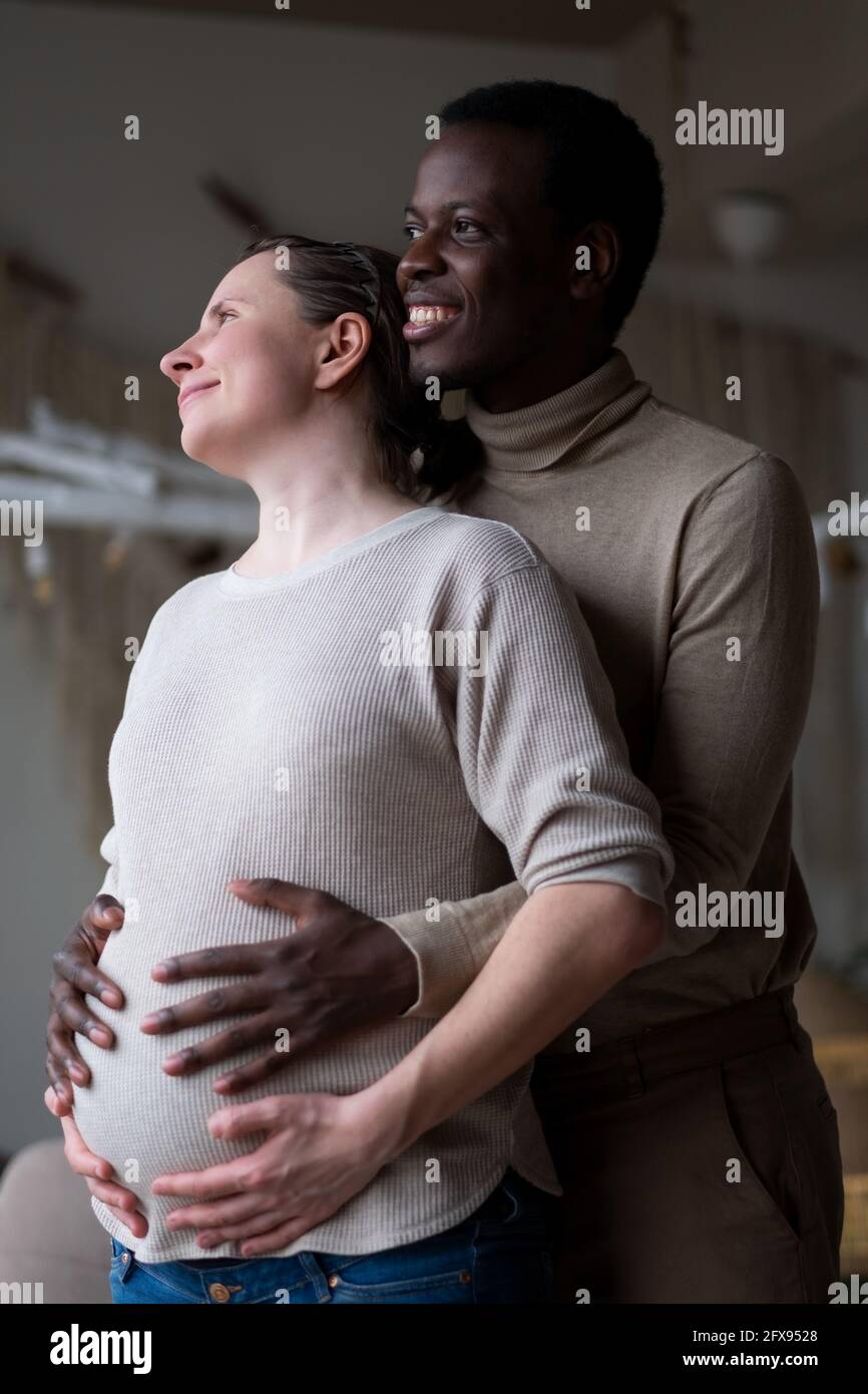 Pregnant Black Couple Hi res Stock Photography And Images Alamy