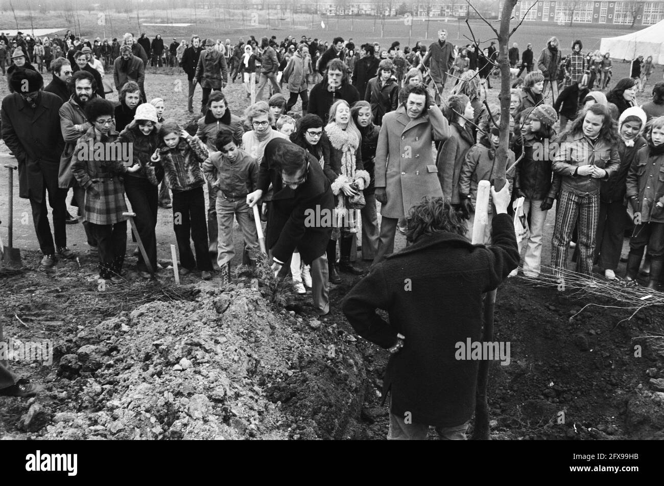 Tree Planting Day In Amsterdam Slotermeer Children Plant Trees March 19 1975 Tree Plant Day Children The Netherlands th Century Press Agency Photo News To Remember Documentary Historic Photography 1945 1990 Visual Stories