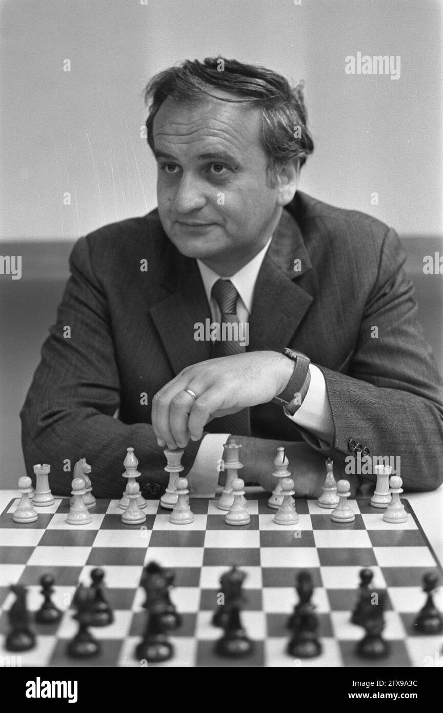 Borislav Ivkov 1972 Stock Photo - Alamy