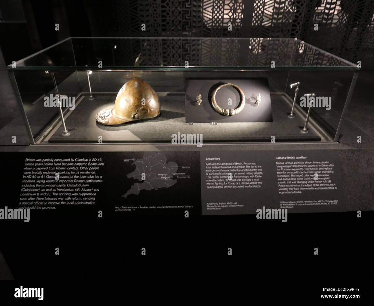 A young inexperienced ruler hi-res stock photography and images - Alamy