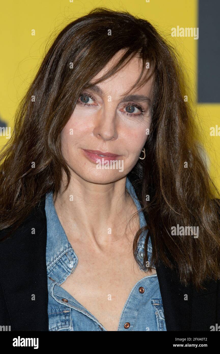 Anne Parillaud Attends The Photocall Of The Reims Polar Crime Film Anne Parillaud Attends The Photocall Of The Reims Polar Crime Film Festival On May 26 2021 In Paris France Photo By David 2FXA0T2 