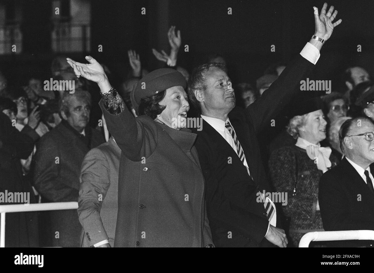 Christening Queen Beatrix at Van der Giessen de Noord Krimpen aan den IJssel, Her Majesty with director Van Dort waving ship after, November 9, 1985, Christening ceremonies, directors, queens, The Netherlands, 20th century press agency photo, news to remember, documentary, historic photography 1945-1990, visual stories, human history of the Twentieth Century, capturing moments in time Stock Photo