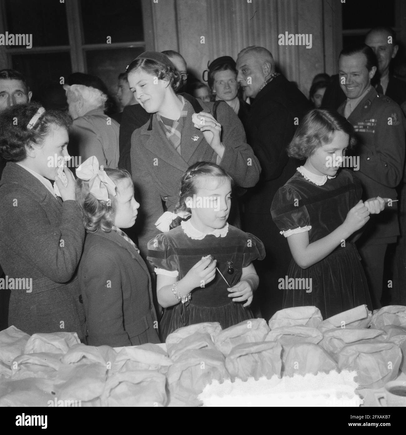 Christmas party Royal Palace Amsterdam, December 22, 1951, CHRISTFEST, Royal Palaces, The Netherlands, 20th century press agency photo, news to remember, documentary, historic photography 1945-1990, visual stories, human history of the Twentieth Century, capturing moments in time Stock Photo