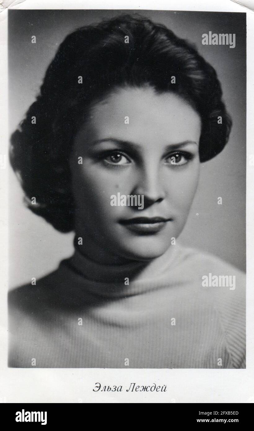 Honored artist of russia hi-res stock photography and images - Alamy