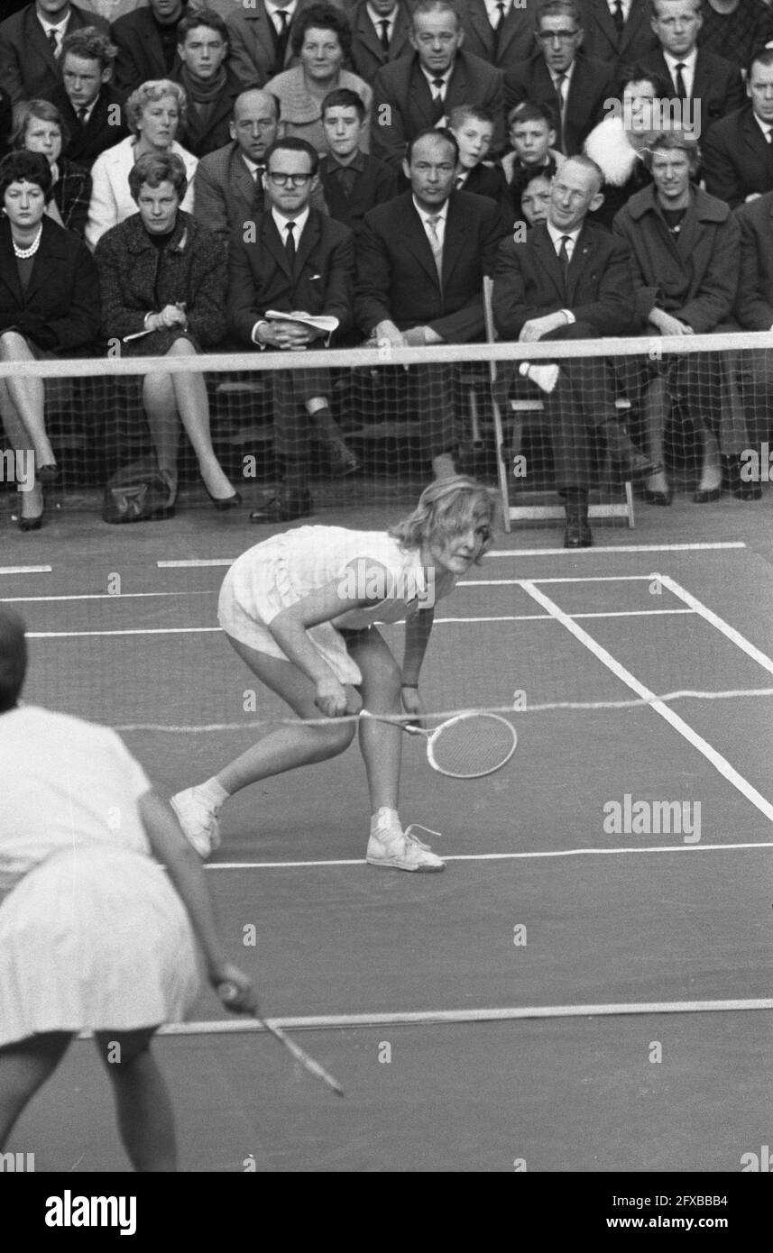 International Badminton Championships Haarlem in new Duinwijck hall. Dahl, February 11, 1962, Badminton, championships, The Netherlands, 20th century press agency photo, news to remember, documentary, historic photography 1945-1990, visual stories, human history of the Twentieth Century, capturing moments in time Stock Photo