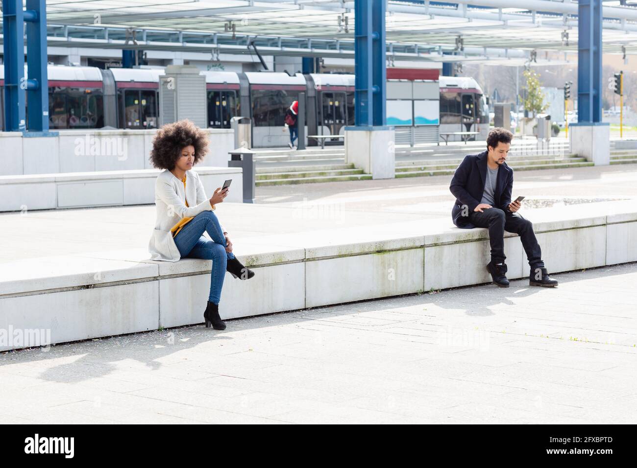 people-using-phones-train-hi-res-stock-photography-and-images-alamy