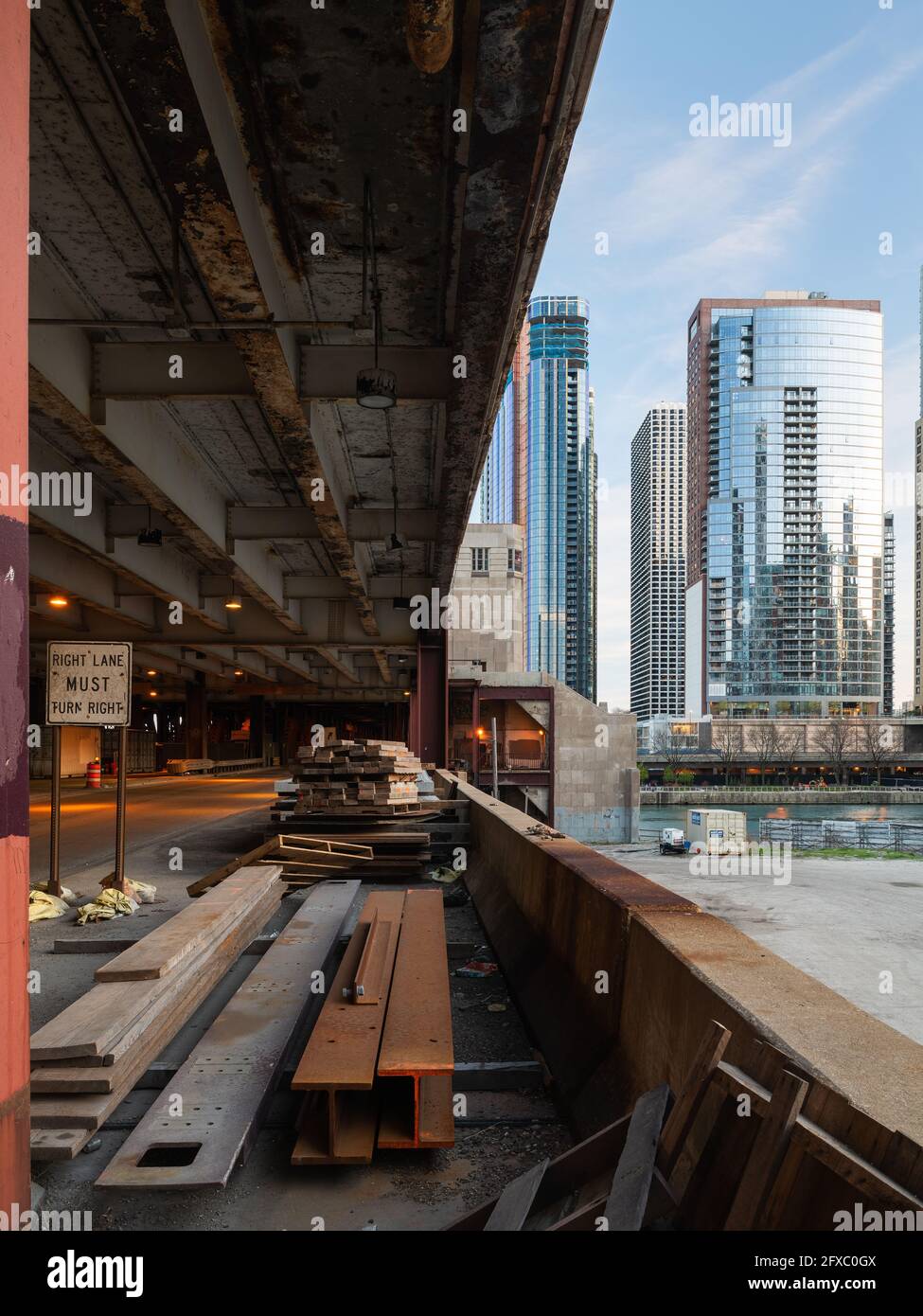 Construction under Lake Shore Drive bridge Stock Photo Alamy