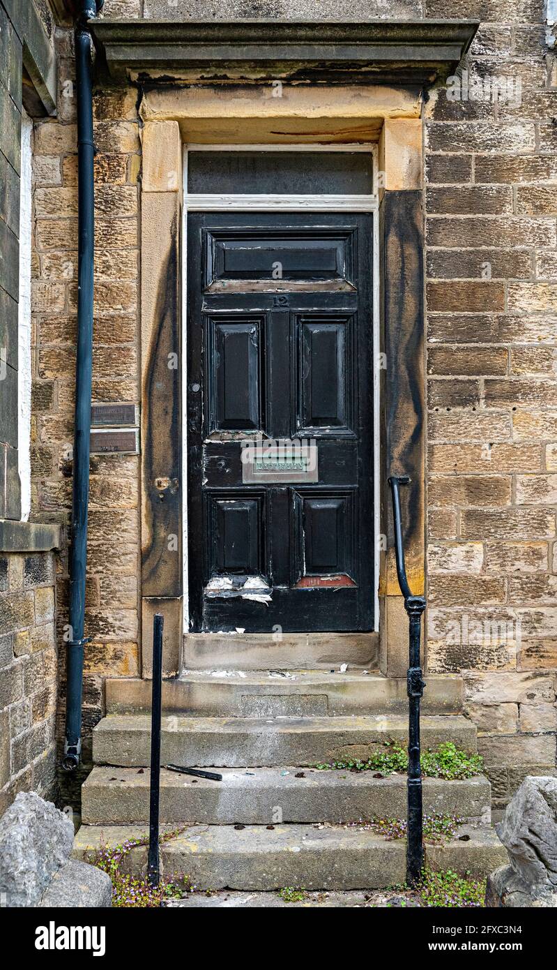 Victorian front door surround hi-res stock photography and images - Alamy