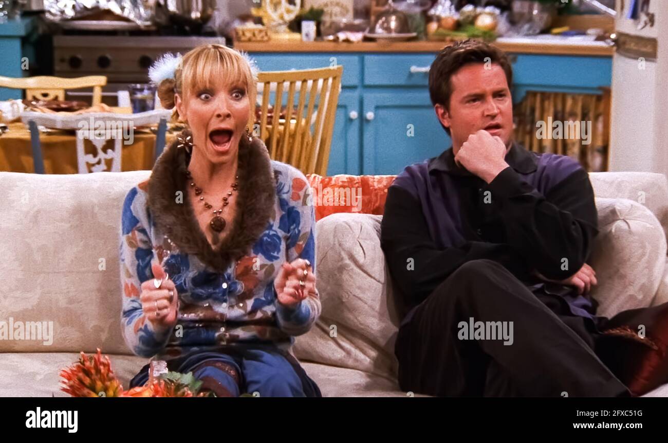 USA. Matthew Perry and Lisa Kudrow in a scene from C NBC TV series Friends 1994C2004 Season 8 episode 9 Ref LMK110 J7147 260521 Supplied by LMKMEDIA. Editorial Only. Landmark Media is