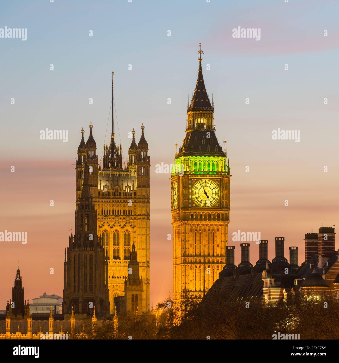UK, England, London, Elizabeth Tower Palace of Westminster and Big Ben at dusk Stock Photo