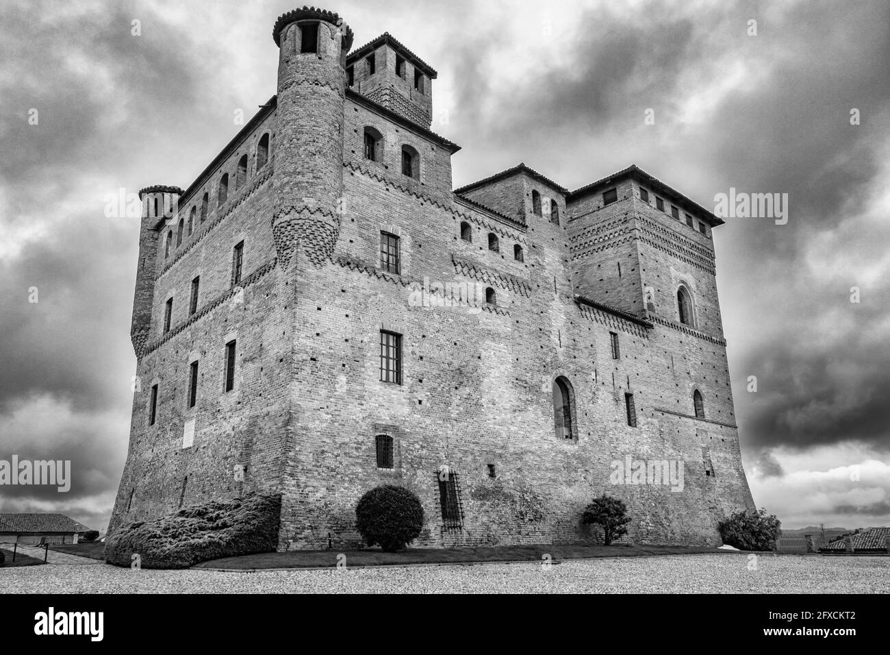 Old castle in black and white Stock Photo - Alamy