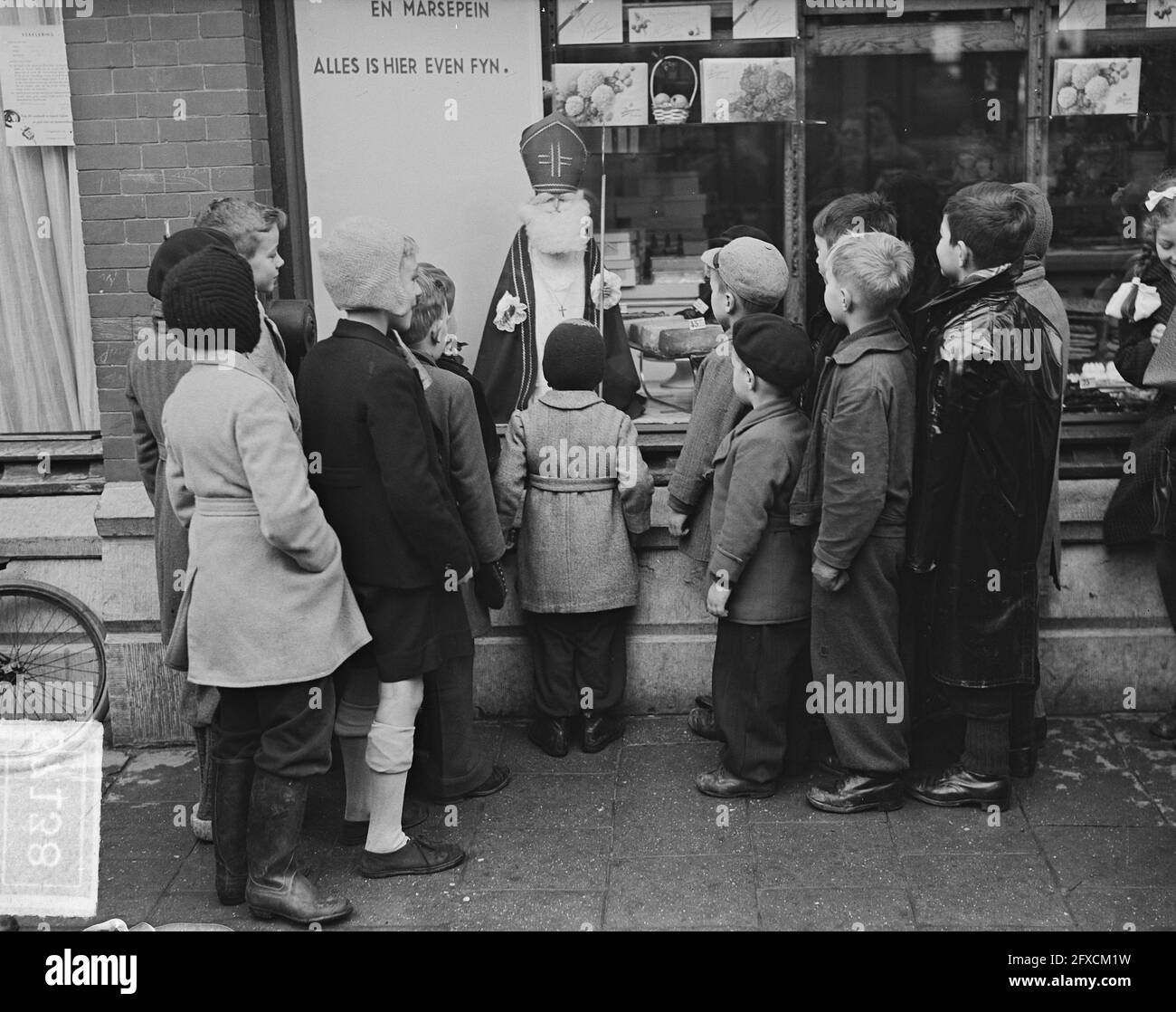 Saint nicolas window Black and White Stock Photos & Images - Alamy