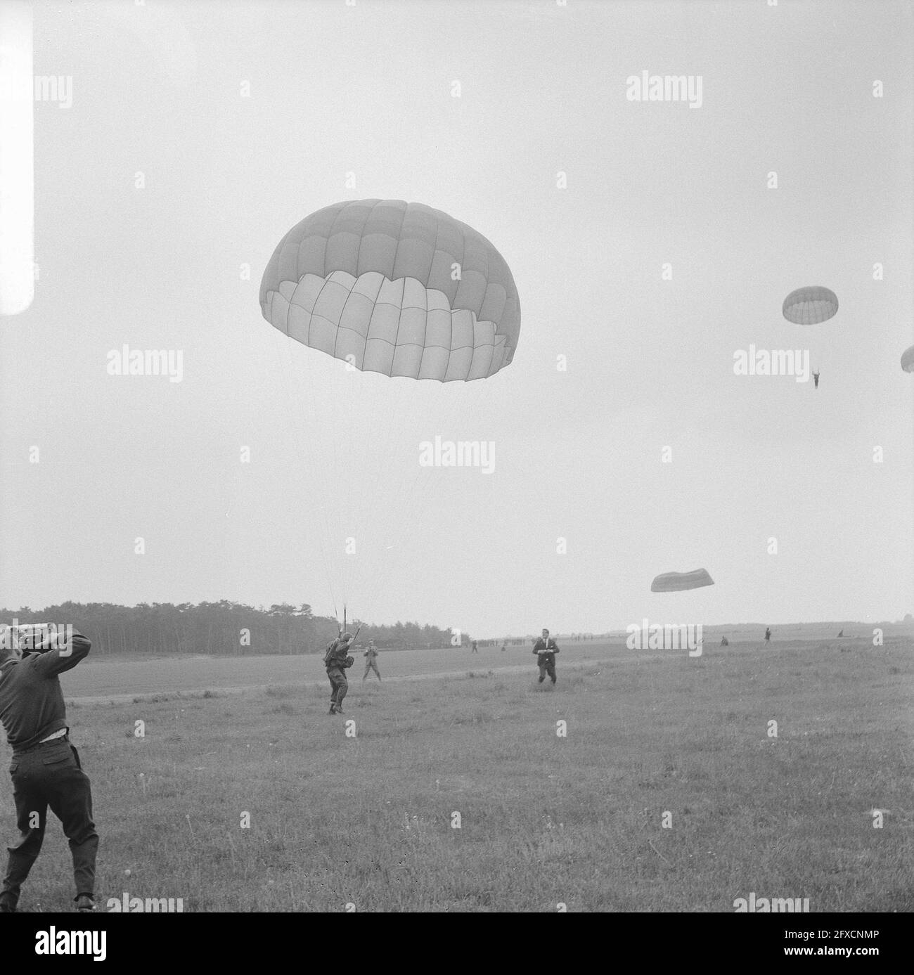 Parachute training at Gilze-Rijen (NB), 19 May 1966, Parachutists, The  Netherlands, 20th century press agency photo, news to remember,  documentary, historic photography 1945-1990, visual stories, human history  of the Twentieth Century, capturing