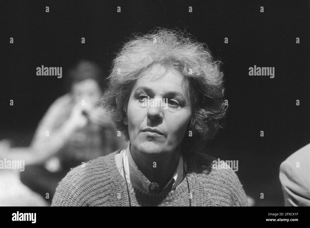 Press conference Ariane Mnouchkine, director of Theatre du Soleil, at Tropenmuseum Amsterdam, headline, June 6, 1986, Directors, press conferences, The Netherlands, 20th century press agency photo, news to remember, documentary, historic photography 1945-1990, visual stories, human history of the Twentieth Century, capturing moments in time Stock Photo