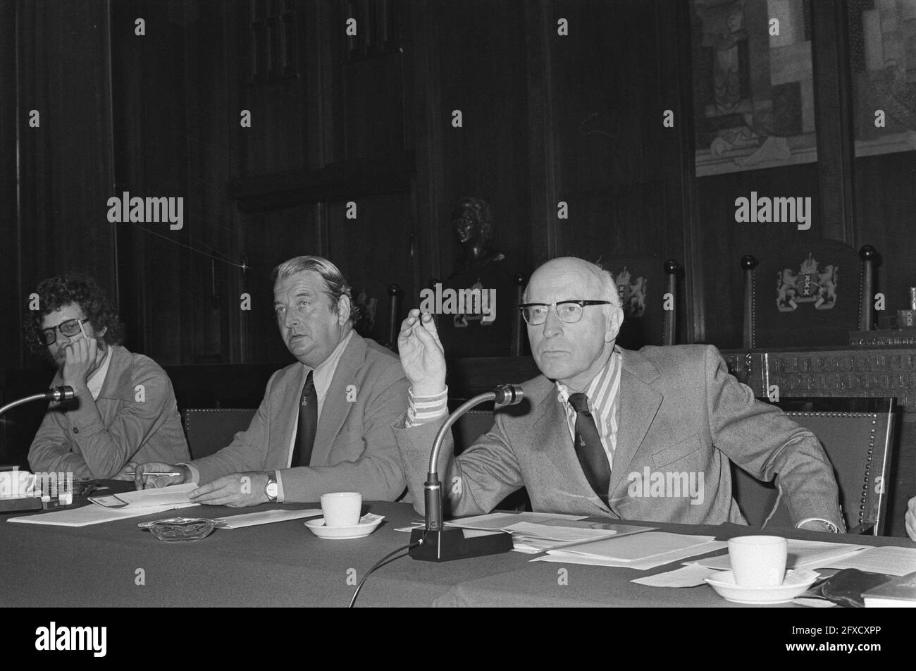 Press conference of the city of Amsterdam about the 700th anniversary of the city of Amsterdam; nr. 25 Samkalden (l) and Mastenbroek, 19 August 1974, municipalities, press conferences, The Netherlands, 20th century press agency photo, news to remember, documentary, historic photography 1945-1990, visual stories, human history of the Twentieth Century, capturing moments in time Stock Photo