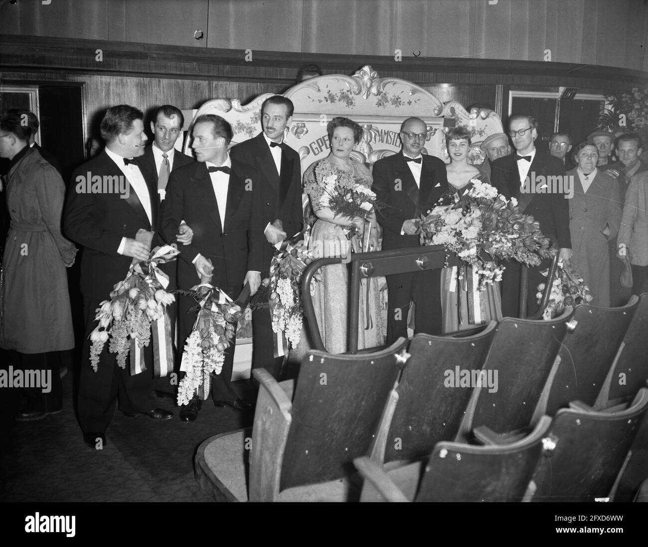 Premier of film The Wondrous Life of Willem Parel at the Cineas Damrak February 11 1955 FILM PREMIER The Netherlands 20th century press agency photo news to remember documentary historic photography 1...