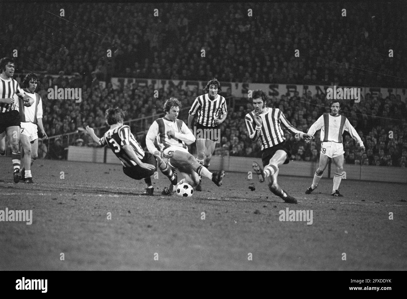 Quarterfinal knvb cup Black and White Stock Photos & Images - Alamy