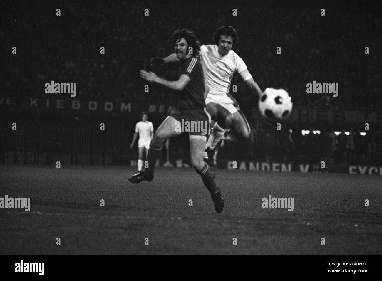 KNVB cup final PSV against NAC 6-0, Rene van de Kerkhoff (center) scores  the second goal, right Daan Schrijvers, 1 May 1974, goals, sports, soccer,  The Netherlands, 20th century press agency photo