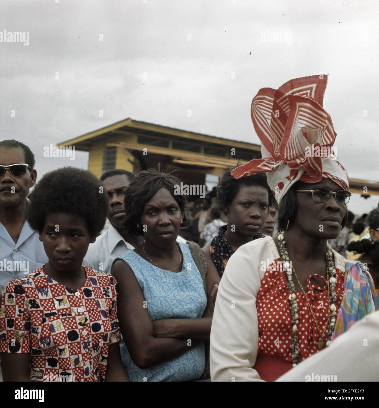 Women in suriname hires stock photography and images Alamy