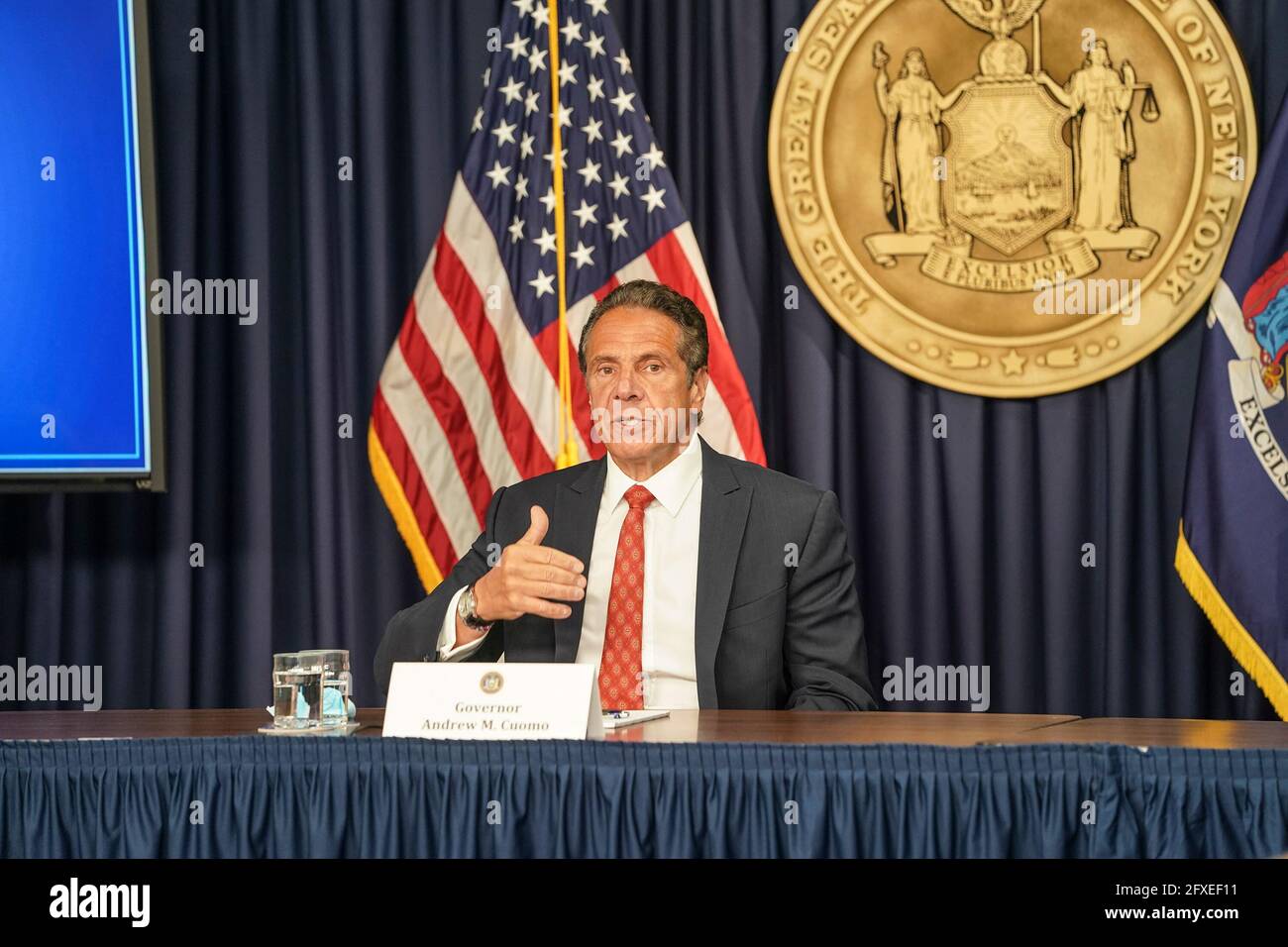 New York United States 26th May 2021 Nys Governor Andrew Cuomo Makes An Announcement At New York City Office At 633 3rd Avenue Governor Announced New Incencitives To Vaccinate Young People Age