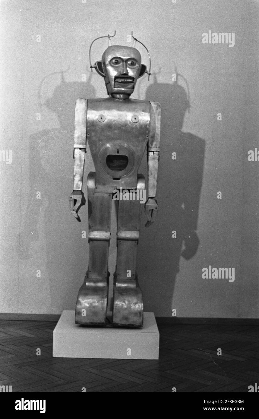 Exhibition Bachelor Machines in Amsterdam Stedelijk Museum, Robot Anatole  from Fivel collection, November 19, 1976, exhibitions, The Netherlands,  20th century press agency photo, news to remember, documentary, historic  photography 1945-1990, visual ...