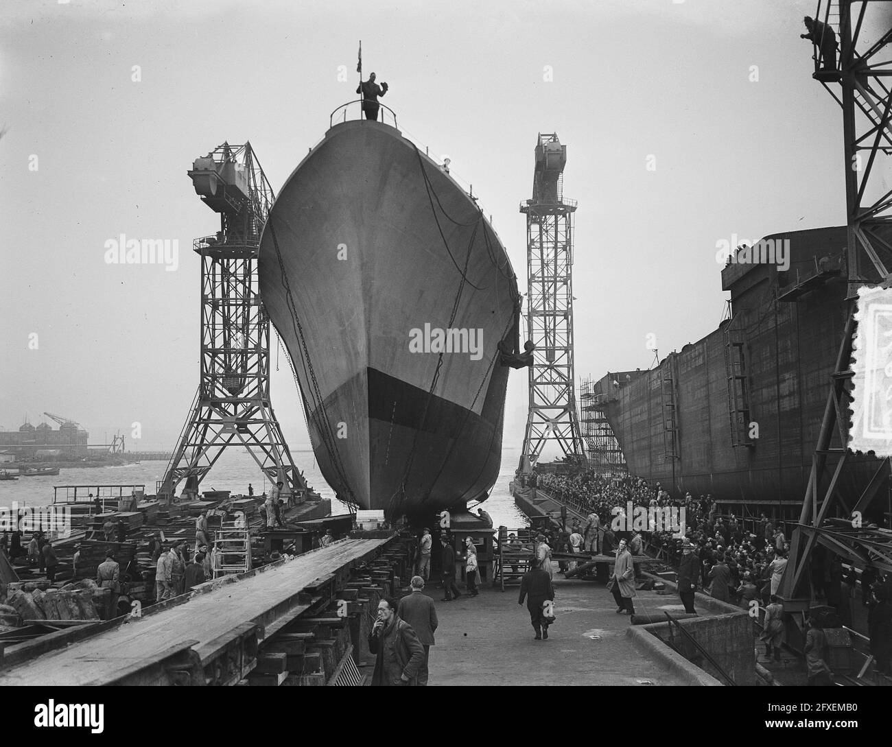 Launching NDSM submarine hunter Friesland, 21 February 1953, shipbuilding, The Netherlands, 20th century press agency photo, news to remember, documentary, historic photography 1945-1990, visual stories, human history of the Twentieth Century, capturing moments in time Stock Photo