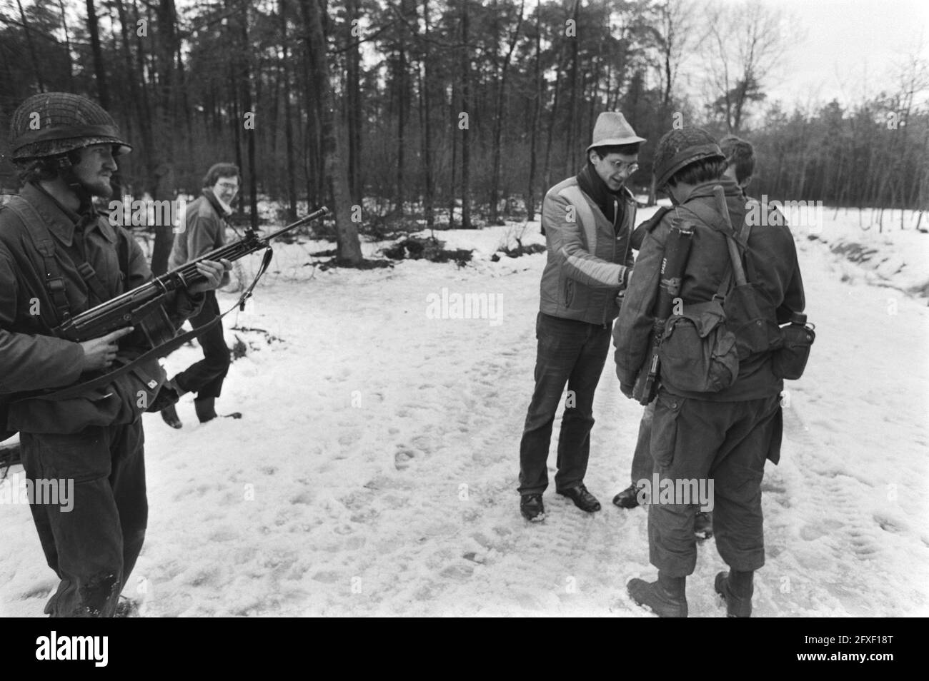 Korps commando troepen hi-res stock photography and images - Alamy, image size:1300x954