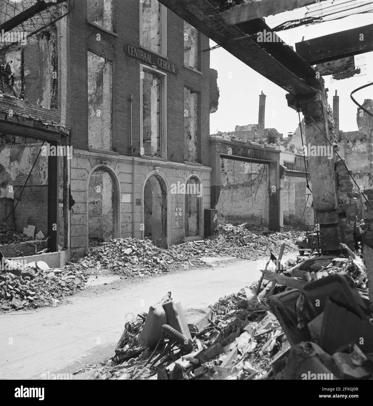 [destroyed buildings], june 1945, buildings, second world war, destruction, The Netherlands, 20th century press agency photo, news to remember, documentary, historic photography 1945-1990, visual stories, human history of the Twentieth Century, capturing moments in time Stock Photo