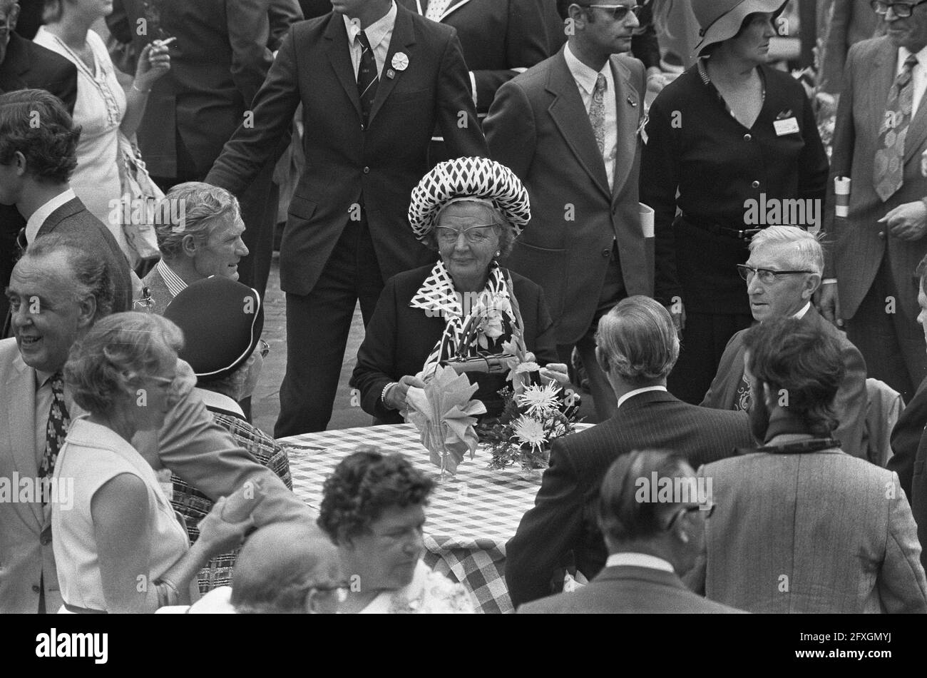 Celebration of Queen Juliana's Silver Jubilee in The Hague, Her Majesty during coffee meal, drinks, September 6, 1973, Celebrations, anniversaries, queens, The Netherlands, 20th century press agency photo, news to remember, documentary, historic photography 1945-1990, visual stories, human history of the Twentieth Century, capturing moments in time Stock Photo