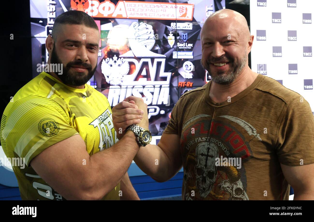 Ledig biografi Til fods Moscow, Russia. 27th May, 2021. Three-time arm-wrestling world champion  Dmitry Trubin (L) and arm-wrestling world champion Vyacheslav  Sharagovichattend a news conference on the Russian Open Arm-wrestling Cup  scheduled for May 29, 2021.
