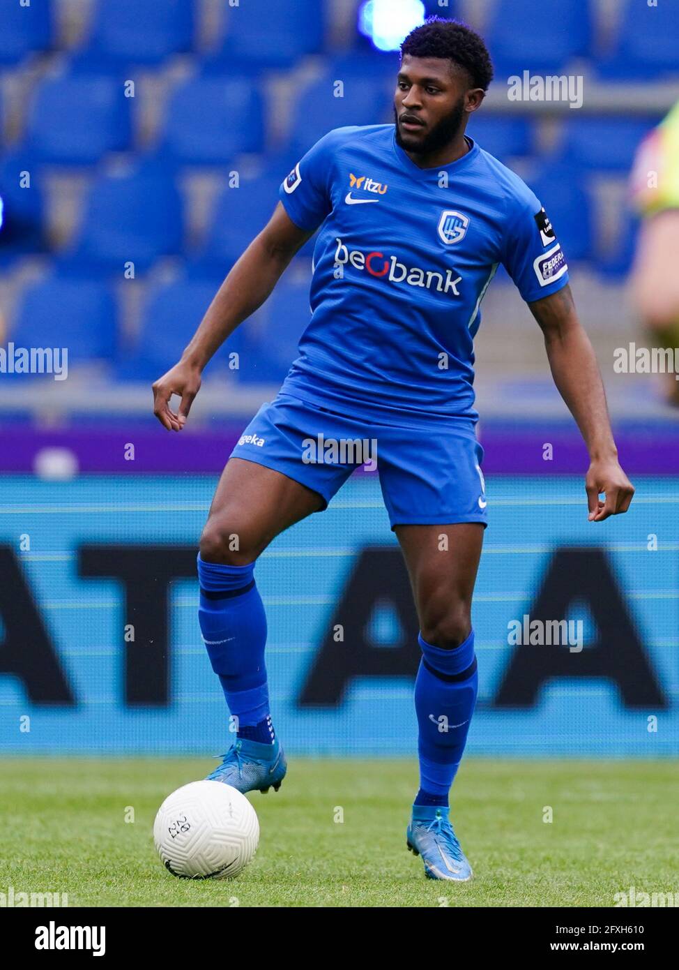 GENK, BELGIUM - MAY 20: Mark McKenzie of KRC Genk controlls the ball during  the Jupiler Pro League match between KRC Genk and Royal Antwerp FC at Lumi  Stock Photo - Alamy