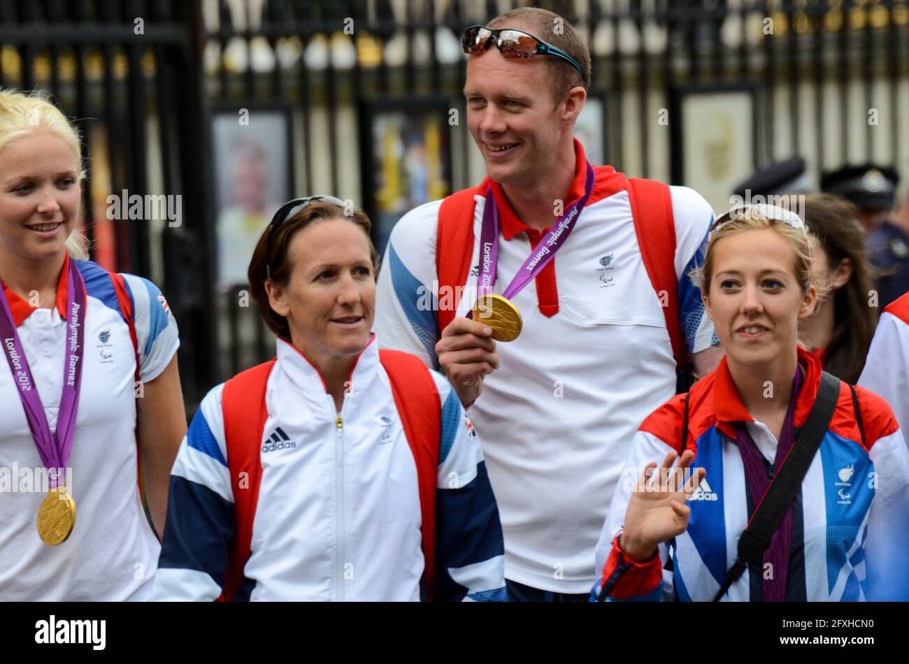 David Smith and Team GB Paralympians and Olympians leaving Buckingham Palace after the victory parade. London 2012 Olympics. Stock Photo