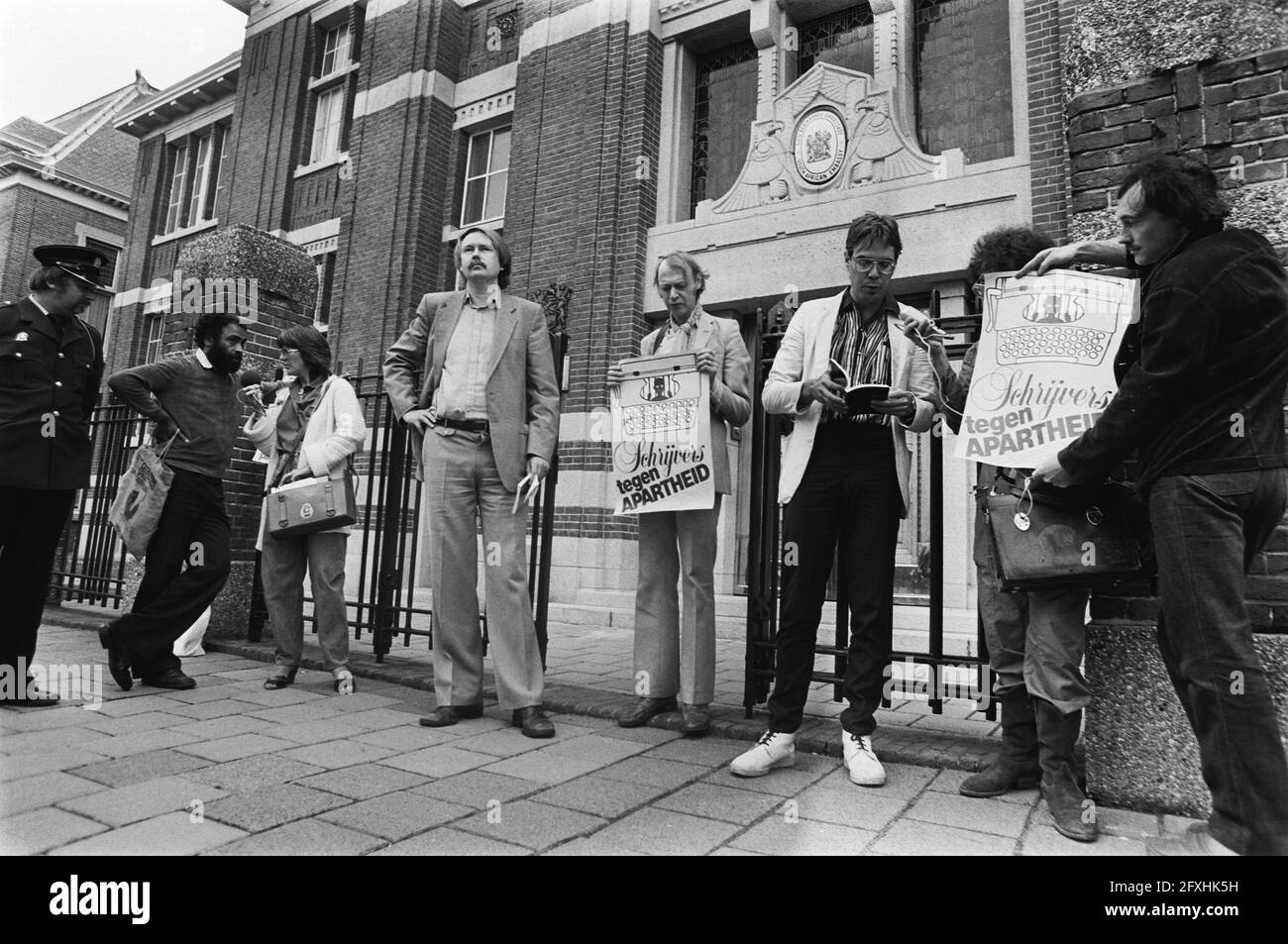 Boycott outspan action demonstrate hires stock photography and images Alamy