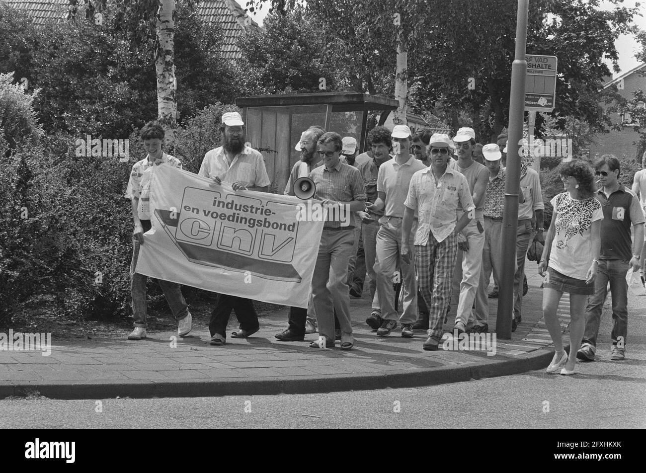 Work stoppage Black and White Stock Photos & Images Alamy