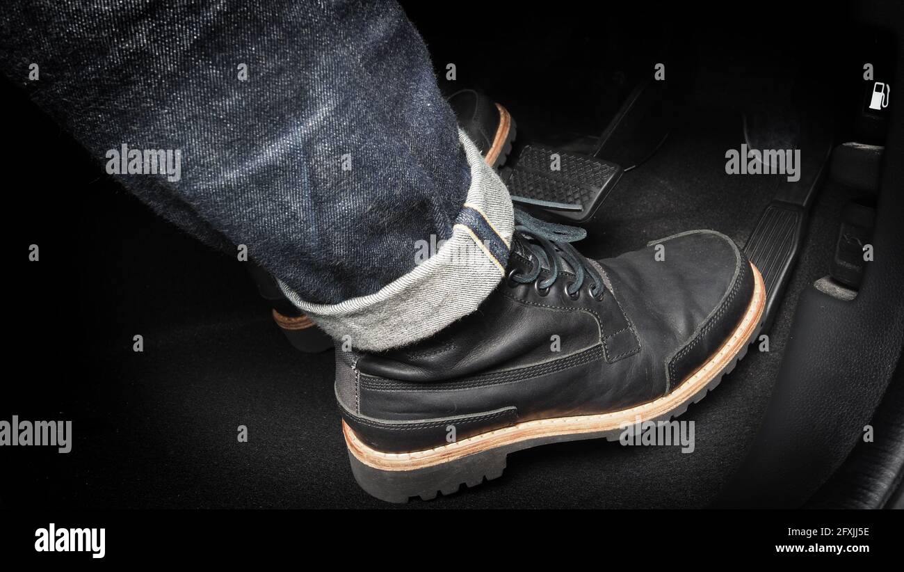 Pressing pedals hires stock photography and images Alamy