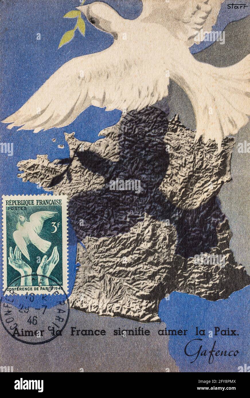'Maximum card' postcard depicting a white dove, mapped outline of France and postage stamp celebrating the 1946 Paris Peace Conference. Stock Photo