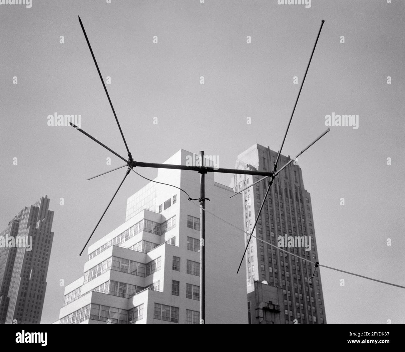 Vintage TV Antenna, Rembrandt TV Antenna, RadarCoil Antenna, Atomic