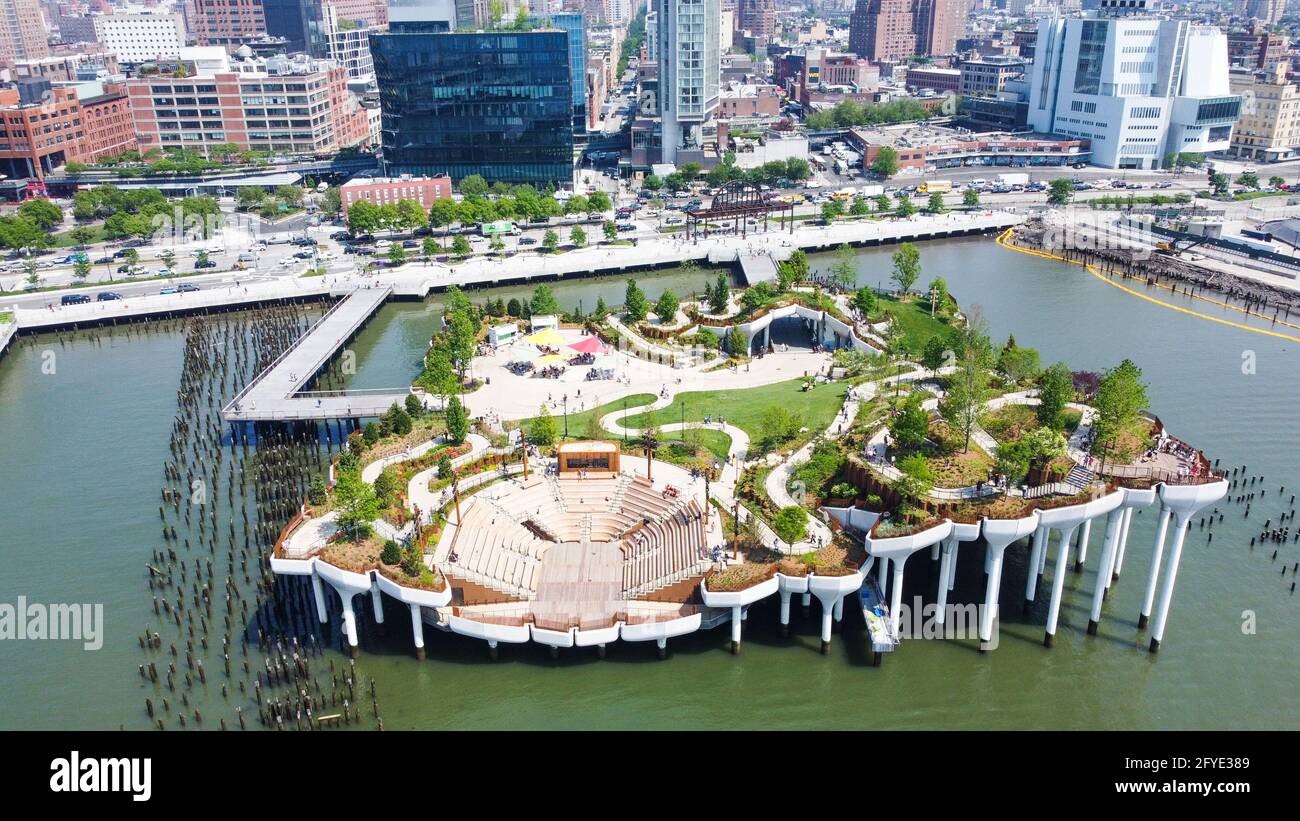 Little Island Park, New York City, NYC, USA Stock Photo Alamy