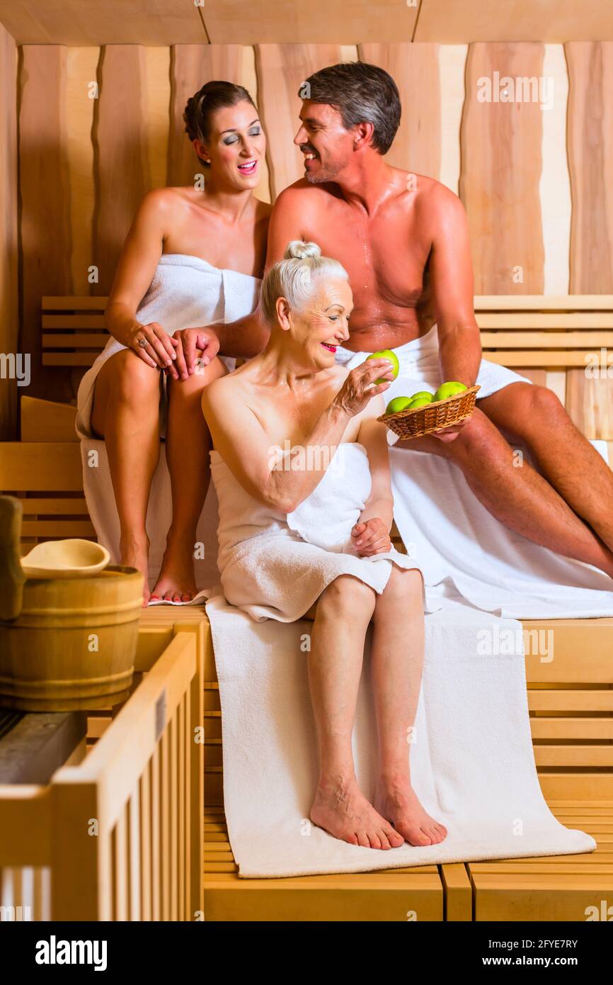 mature wife in the sauna Fucking Pics Hq