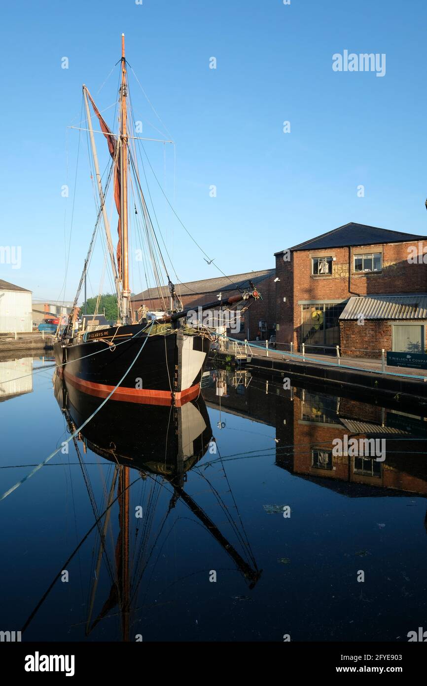 Sailing barge Gladys in Gloucester Docks Stock Photo