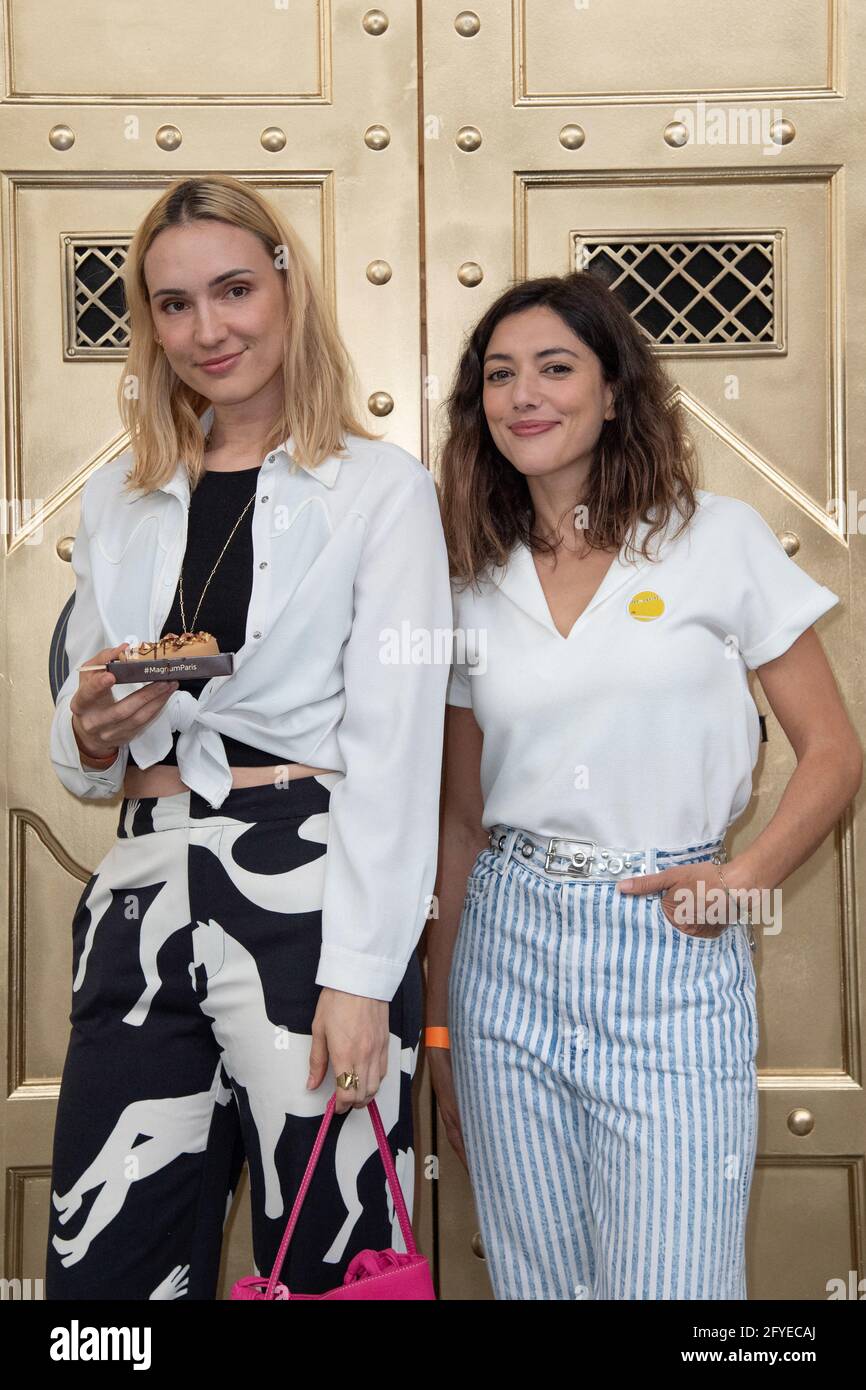 Natoo and Vanessa Guide attending the 'Gims x Magnum' ice cream launch