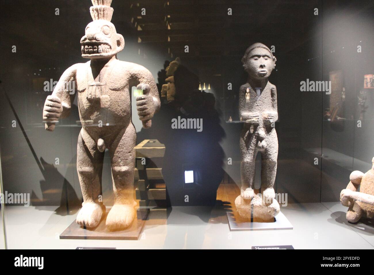 oldest statue in louvre museum paris Stock Photo Alamy