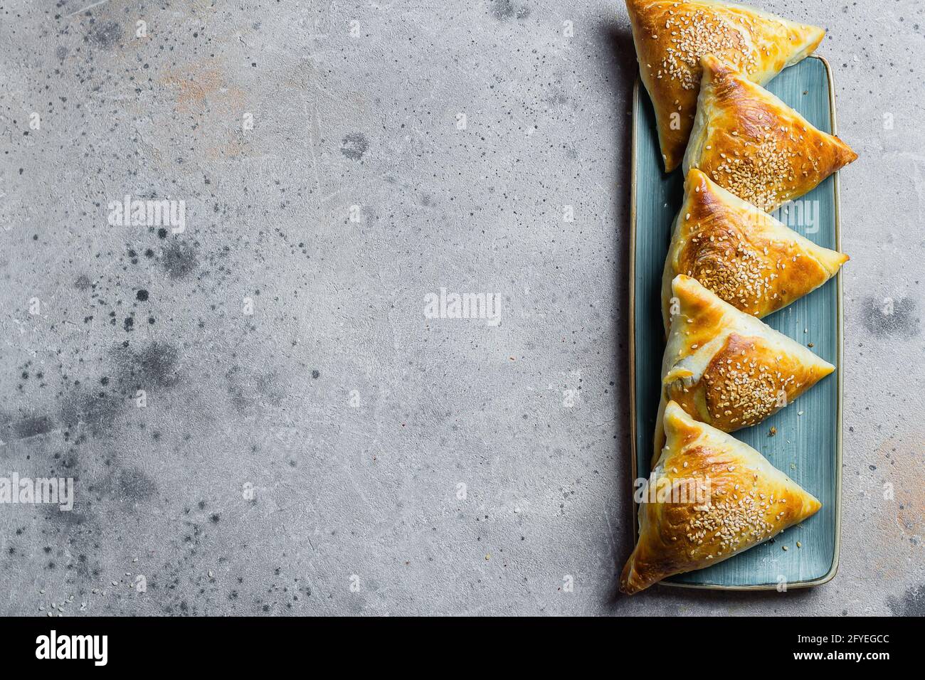 Самса с говядиной. Для самсы игры для самсунга. Для самсы игры для самсунга. Пури самса. Самса тандырная.