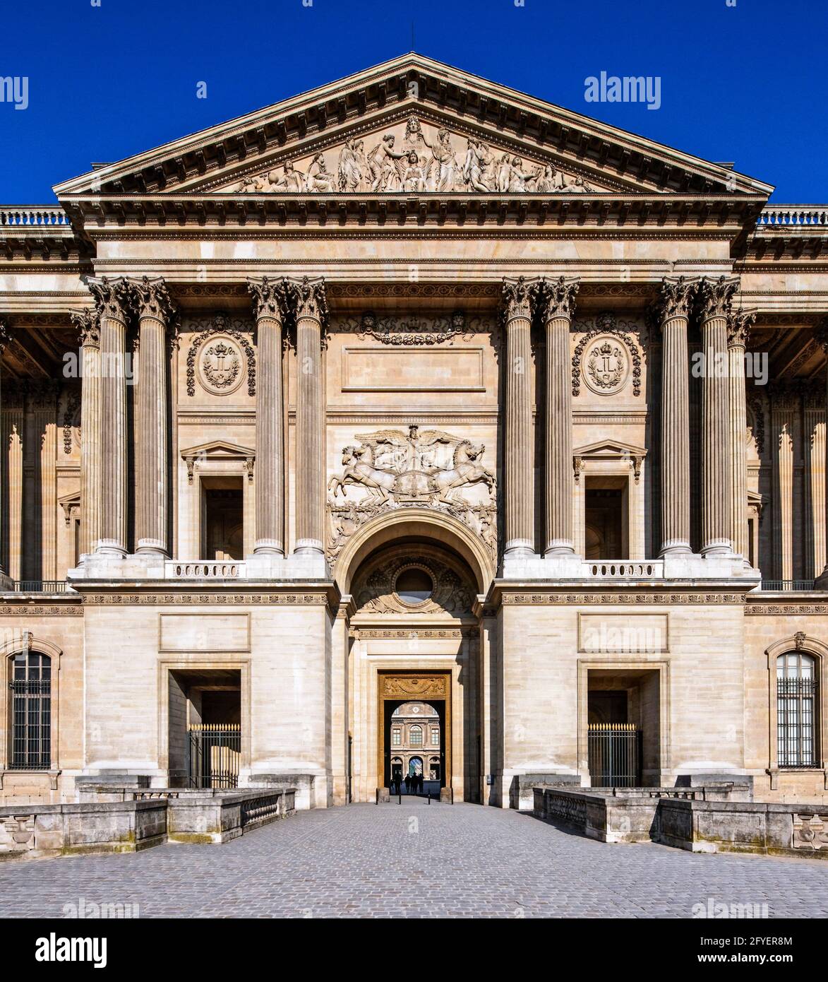 Western facade of the louvre hi-res stock photography and images - Alamy