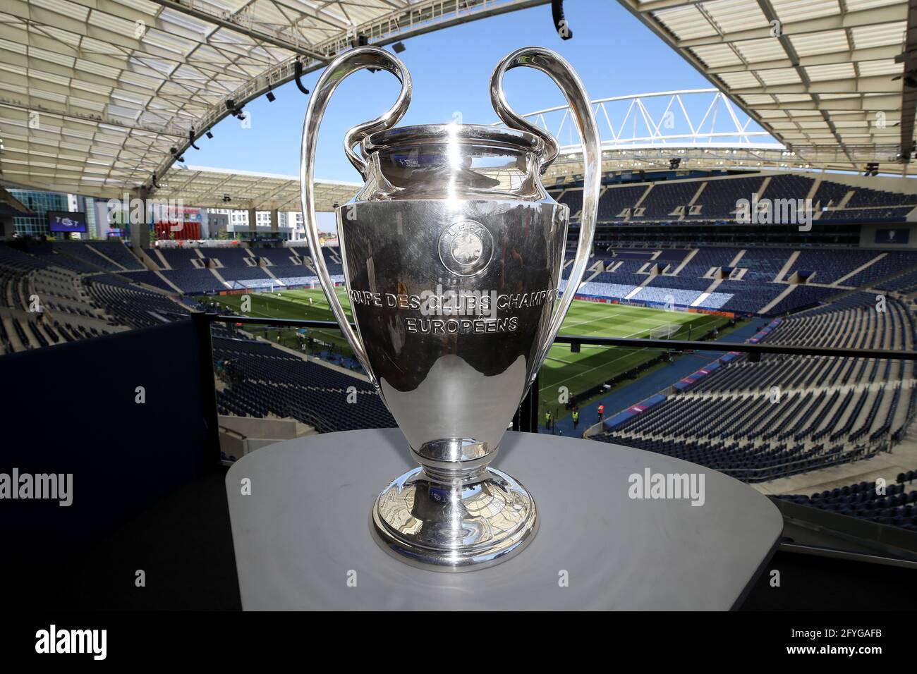 Uefa champions league trophy hi-res stock photography and images